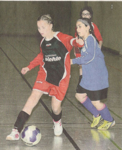 Mädchen zaubern am Ball: Die U 11-Juniorinnen sind am Samstag an der Reihe.	Foto: Archiv