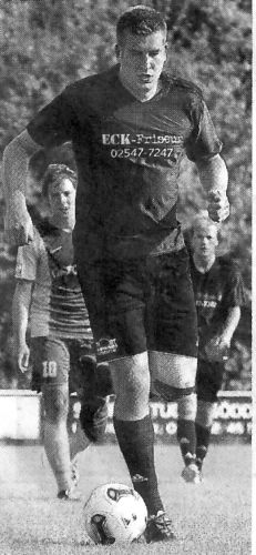 Der Knipser: Benny Raabe, der wuchtige Stürmer, traf zum 1:0.