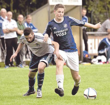 Kreisliga A: Turo Darfeld und Westfalia Osterwick hoffen auf viele Zuschauer Der Youngster hat das Siegtor gegen die SG 06 erzielt: Marius Röttgering (rechts), eigentlich noch A-Jugendlicher.	Foto: fw