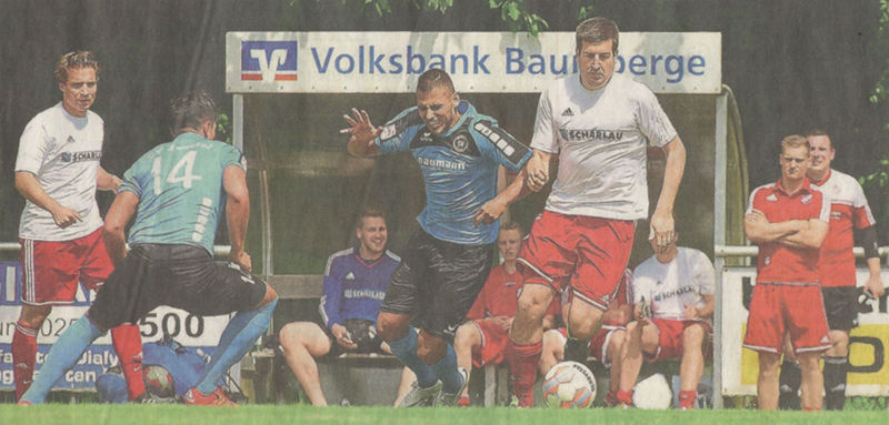 Die Absage kam spät. Engin Yavuzaslan, Trainer des A-Kreisligisten Westfalia Osterwick, wurde gestern Nachmittag informiert, dass das Nacholspiel in Rorup abgeblasen wurde, Eigentlich sollte die Partie heute ausgetragen werden. Doch der Ascheplatz wurde wegen Unbespielbarkeit gesperrt. „Ich hab' einen dicken Hals", schimpfte Yavuzaslan, der jetzt hofft, dass das Freundschaftsspiel am nächsten Dienstag (28.2.) gegen den Oberligisten SuS Stadtlohn ausgetragen wird. Anstoß: 19.30 Uhr in Osterwick.