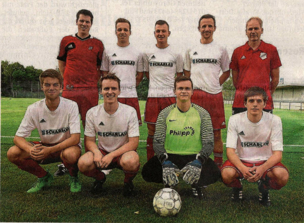 Neues Trainerteam, neue Spieler: (oben von links) Co-Trainer Jens Frieling, Jens Große Daldrup, Steffen Sicking, Spielertrainer Tobias Paschert, Co-Trainer Roland Kortüm; unten von links: Timon Schüer, Simon Werschmöller, Dominik Chmieleck und Davide Recker. 