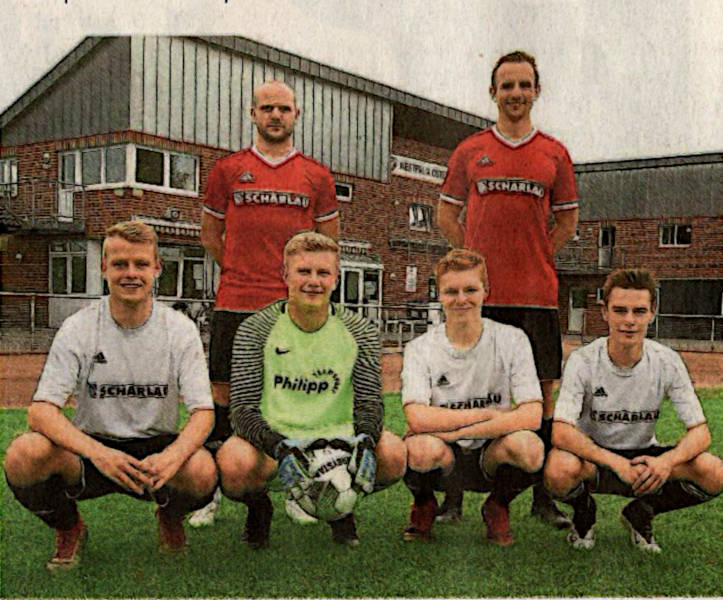 Fünf Neue und ein Westfalia Urgestein (oben von links) die beiden Spielertrainer Mario Worms und Tobias Paschert mit (unten von links) Noah Eggemann, Laurenz Galle, Niklas Boll und Timo Fedders Fünf Neue und ein Westfalia Urgestein (oben von links) die beiden Spielertrainer Mario Worms und Tobias Paschert mit (unten von links) Noah Eggemann, Laurenz Galle, Niklas Boll und Timo Fedders