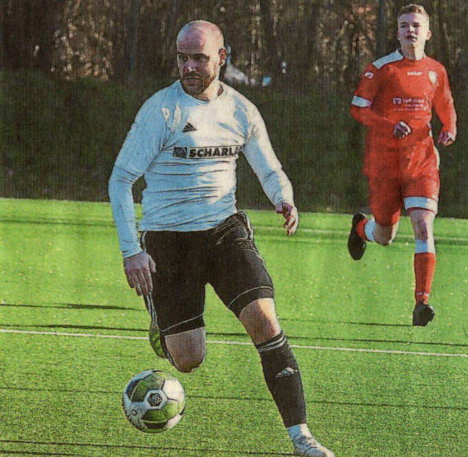Trotz seiner beiden Treffer setzte es für Mario Worms und die Westfalia Osterwick bei TuS Velen eine 2:3-Auswärtspleite. Foto: fw