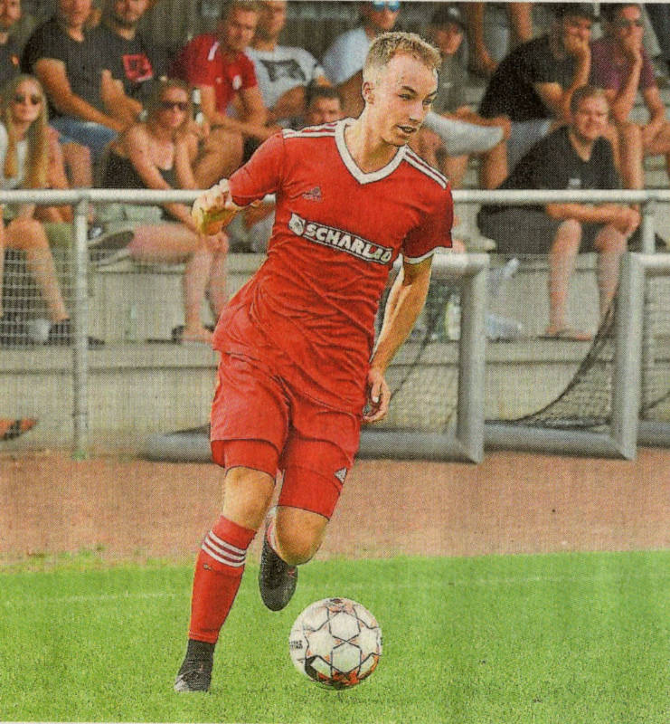 Wertvoller Punktgewinn beim SC Reken: Luka Patte und Westfalia Osterwick erkämpften sich ein 0:0.    Foto: fw