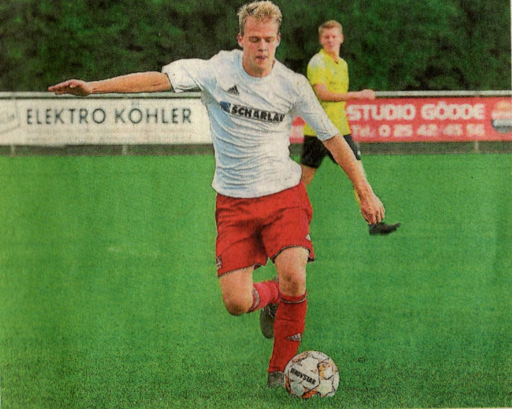 Der Joker kam und knipste: Noah Eggemann brachte die Westfalia in der Schlussphase wieder auf Siegkurs.    Foto: fw