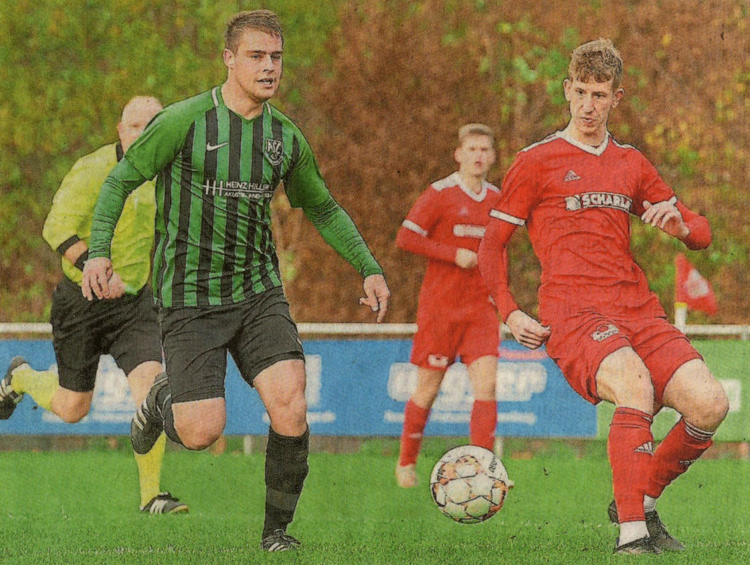 Diesmal nur der Außenseiter: Florian Richters (rechts) und Westfalia Osterwick müssen heute irri Pokal-Viertelfinale gegen die TSG Dülmen ran.    Foto: Franziska lx