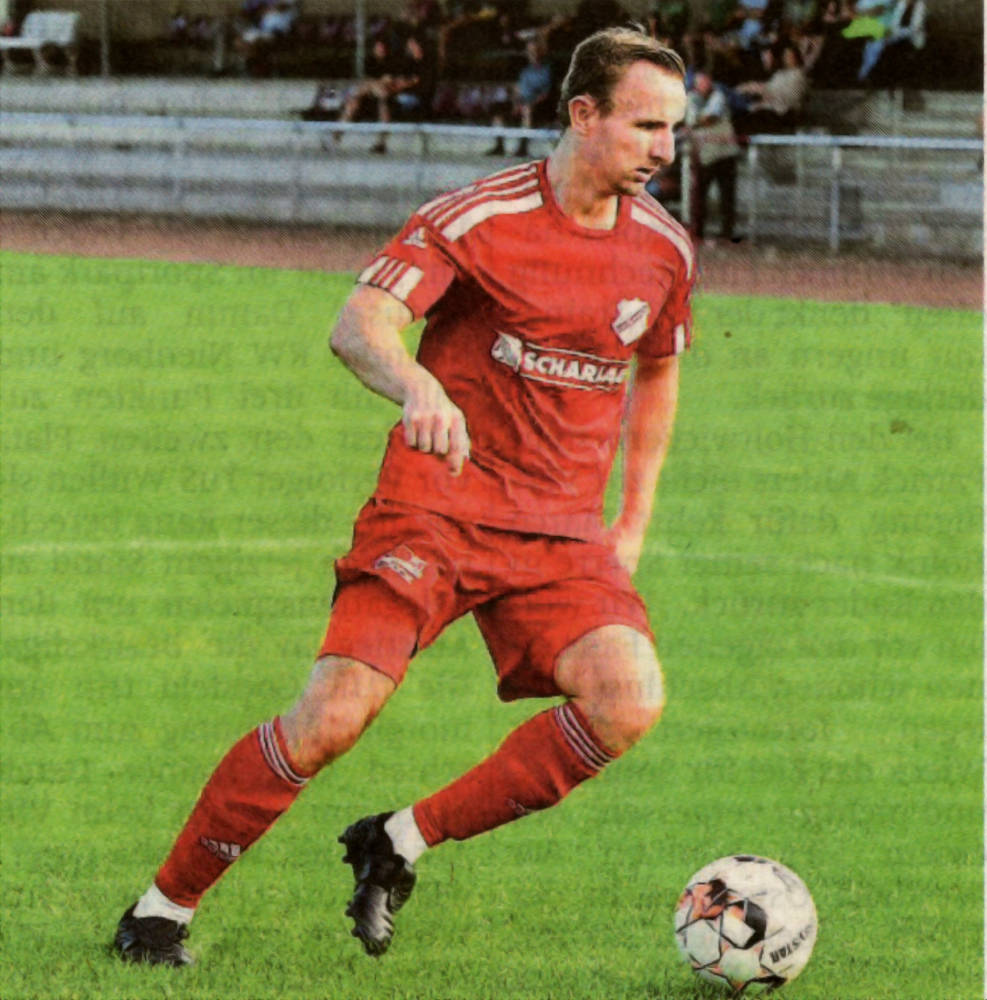 Abschiedsspiel vor großer Kulisse: Tobias Paschert freut sich auf das Duell morgen gegen den SuS Stadtlohn.    Foto: Frank Wittenberg