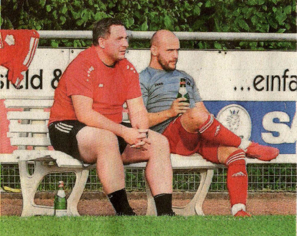 Zwei, die sich lange kennen und vertrauen: Torwarttrainer Steffen Warneke (links) und Spielertrainer Mario Worms.