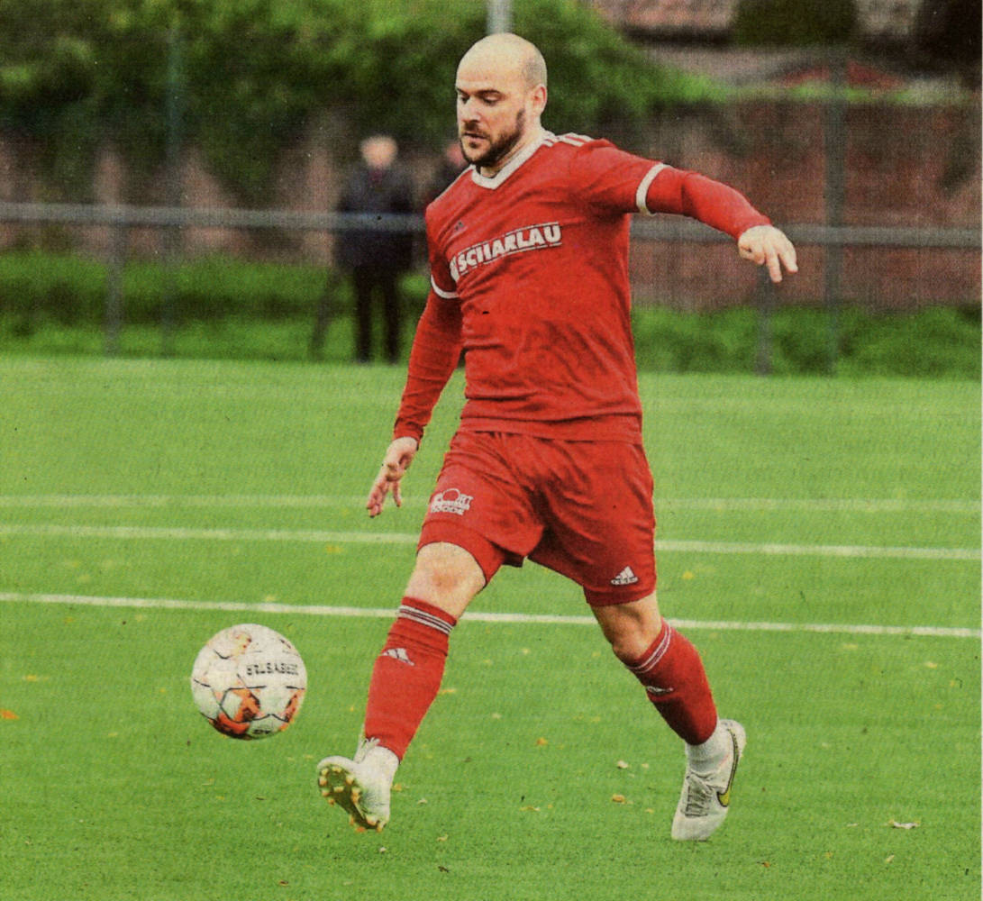 Mario Worms erzielte die 1:0-Führung für Westfalia Osterwick, letztendlich musste der Bezirksligist eine 1:3-Pleite gegen den SV Heek hinnehmen.    Foto: fw/Archiv