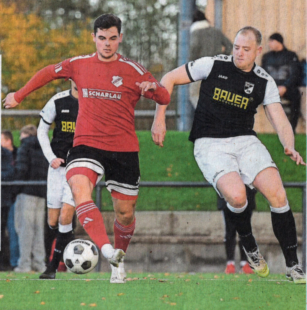 Timo Grabowsky (links) feierte den ersten Startelf-Einsatz nach seiner langwierigen Schulterverletzung. Fotos: Ulrich Hörnemann